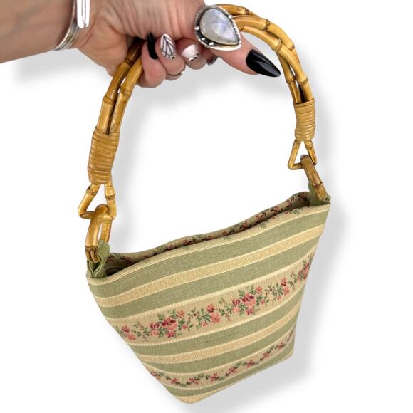90's woven floral summer bag with bamboo handle by G's GLORY - Picture 12 of 16